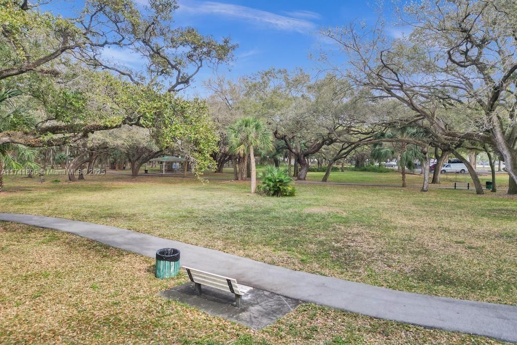 Real estate property located at 2610 62nd Ave, Broward, Sunshine Park Estates Add, Hollywood, FL