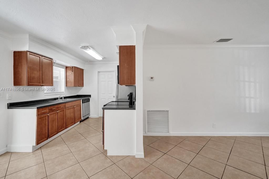 Real estate property located at 2610 62nd Ave, Broward, Sunshine Park Estates Add, Hollywood, FL
