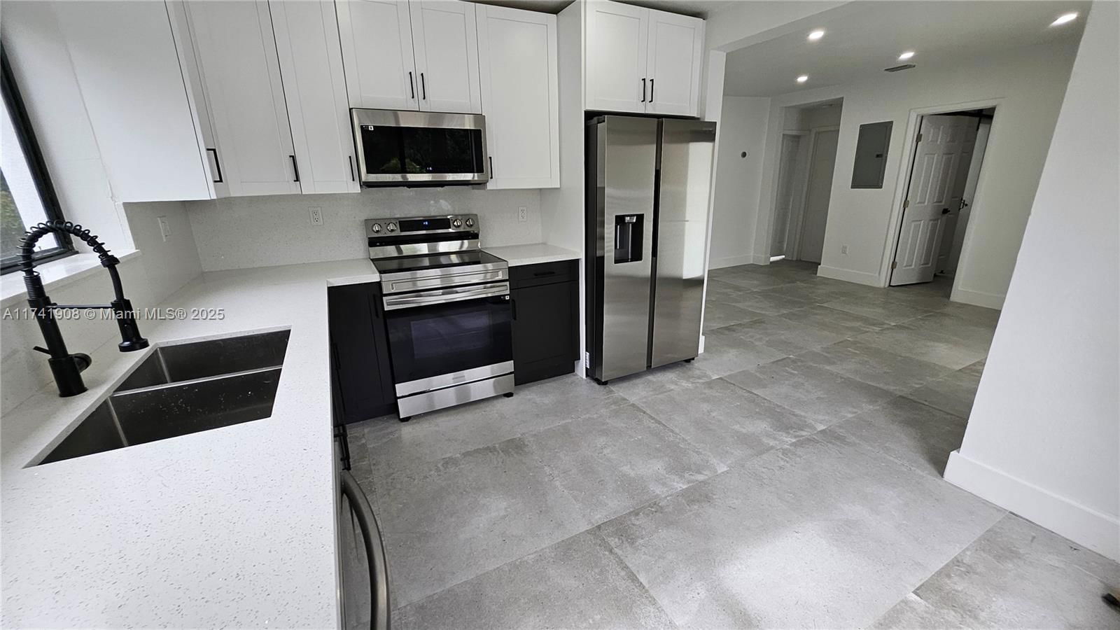 Real estate property located at 1251 26th St, Miami-dade, West End Park Amd Pl, Miami, FL