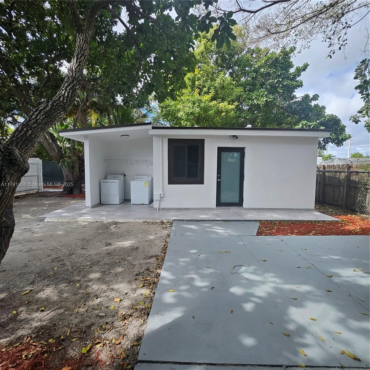 Real estate property located at 1251 26th St, Miami-dade, West End Park Amd Pl, Miami, FL