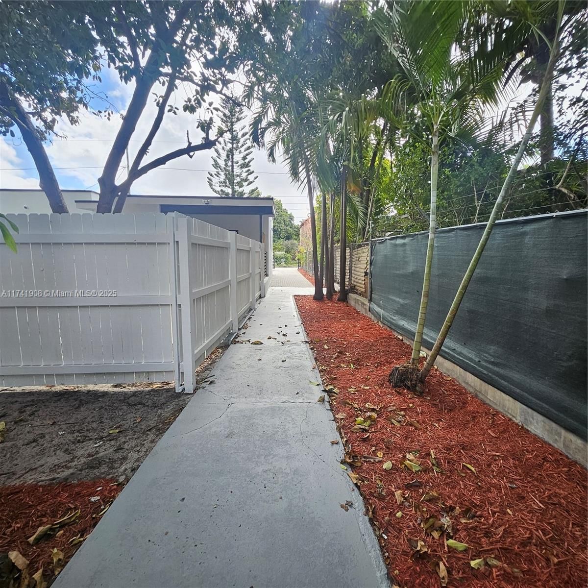 Real estate property located at 1251 26th St, Miami-dade, West End Park Amd Pl, Miami, FL