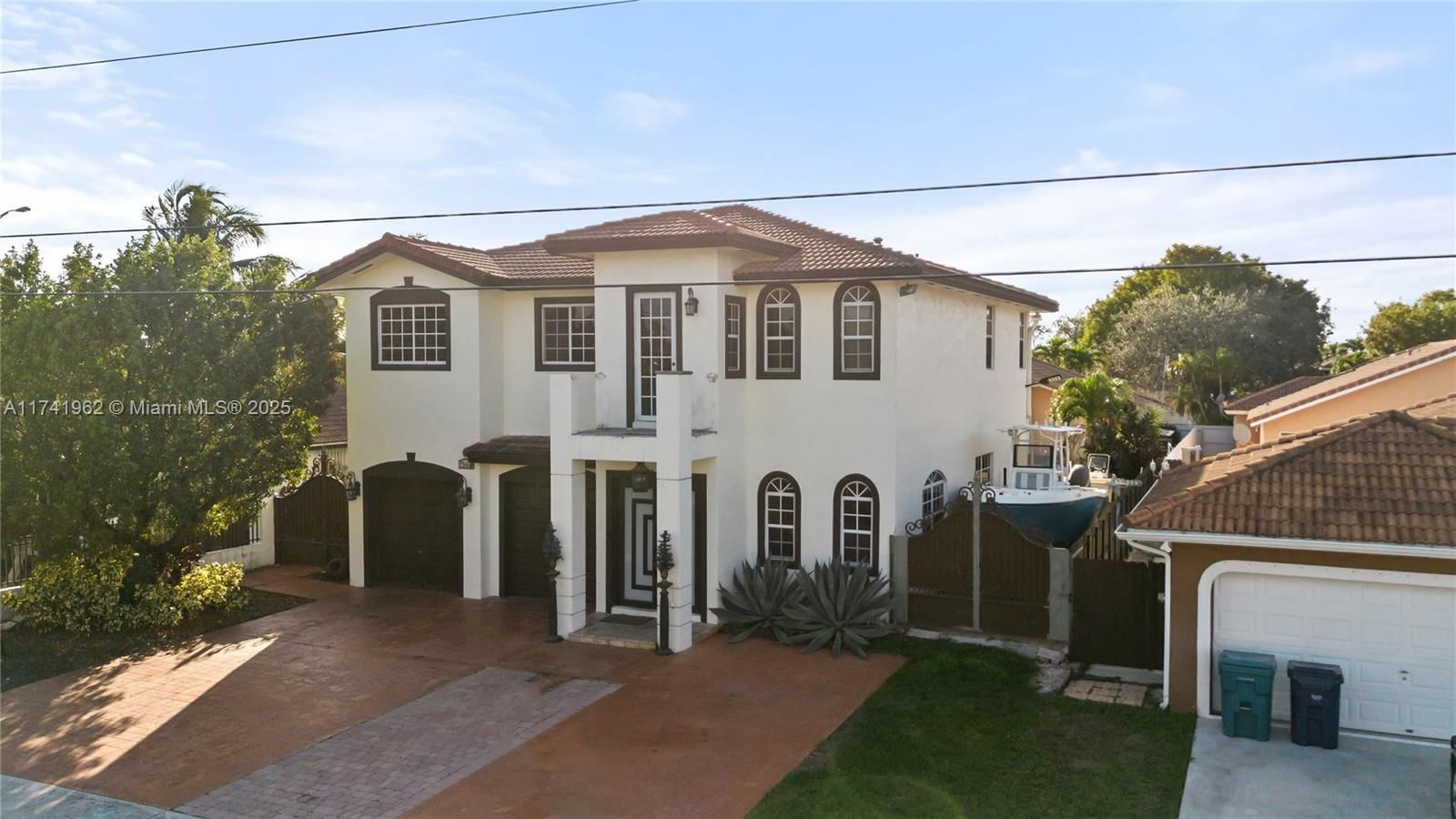 Real estate property located at 1360 142nd Ave, Miami-dade, West Dade Land Sub, Miami, FL