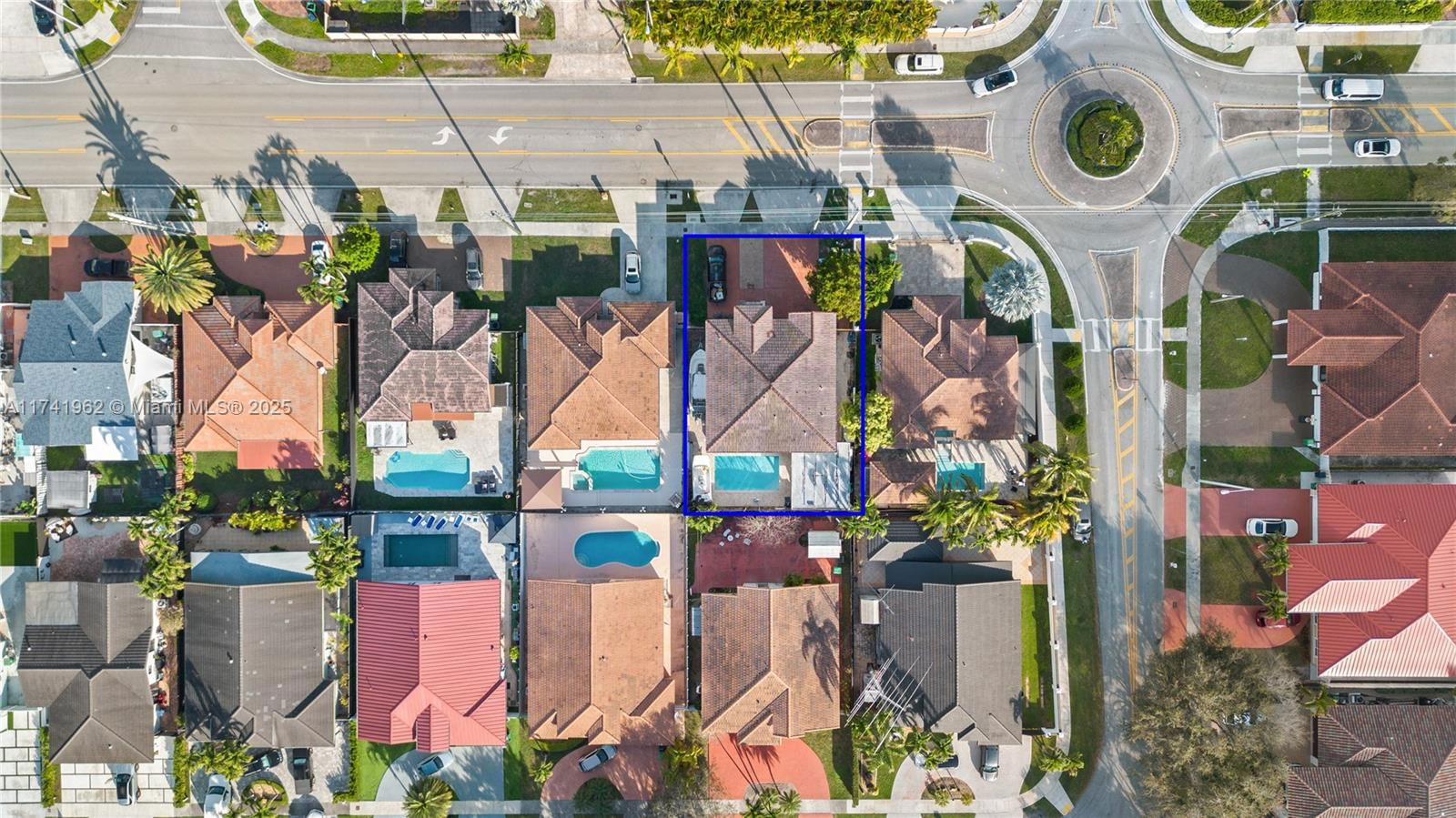 Real estate property located at 1360 142nd Ave, Miami-dade, West Dade Land Sub, Miami, FL