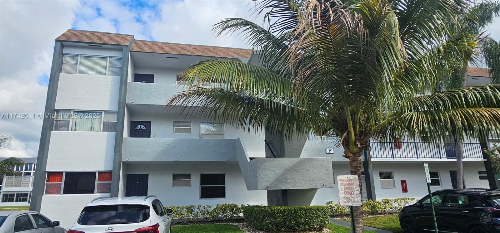 Real estate property located at 8340 Sands Point Blvd P101, Broward, Sands Point Condominium I, Tamarac, FL