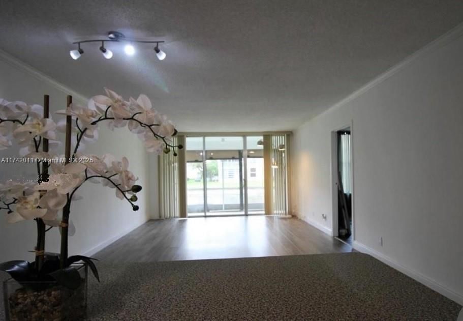 Real estate property located at 8340 Sands Point Blvd P101, Broward, Sands Point Condominium I, Tamarac, FL