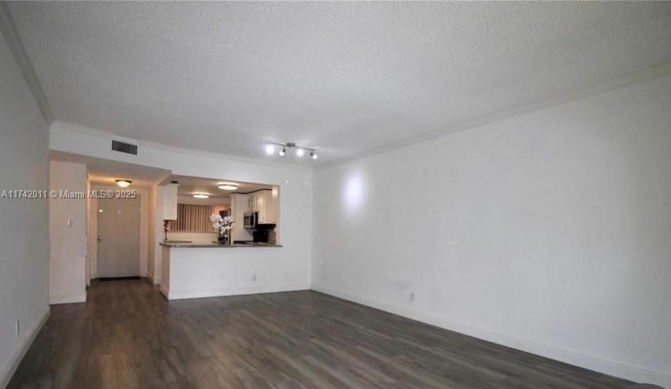 Real estate property located at 8340 Sands Point Blvd P101, Broward, Sands Point Condominium I, Tamarac, FL