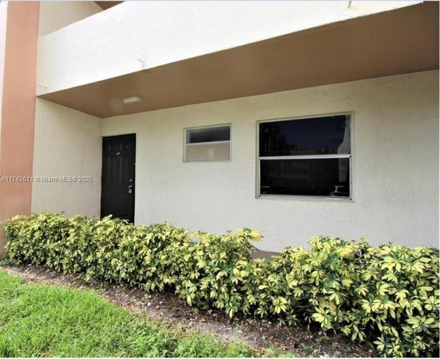 Real estate property located at 8340 Sands Point Blvd P101, Broward, Sands Point Condominium I, Tamarac, FL