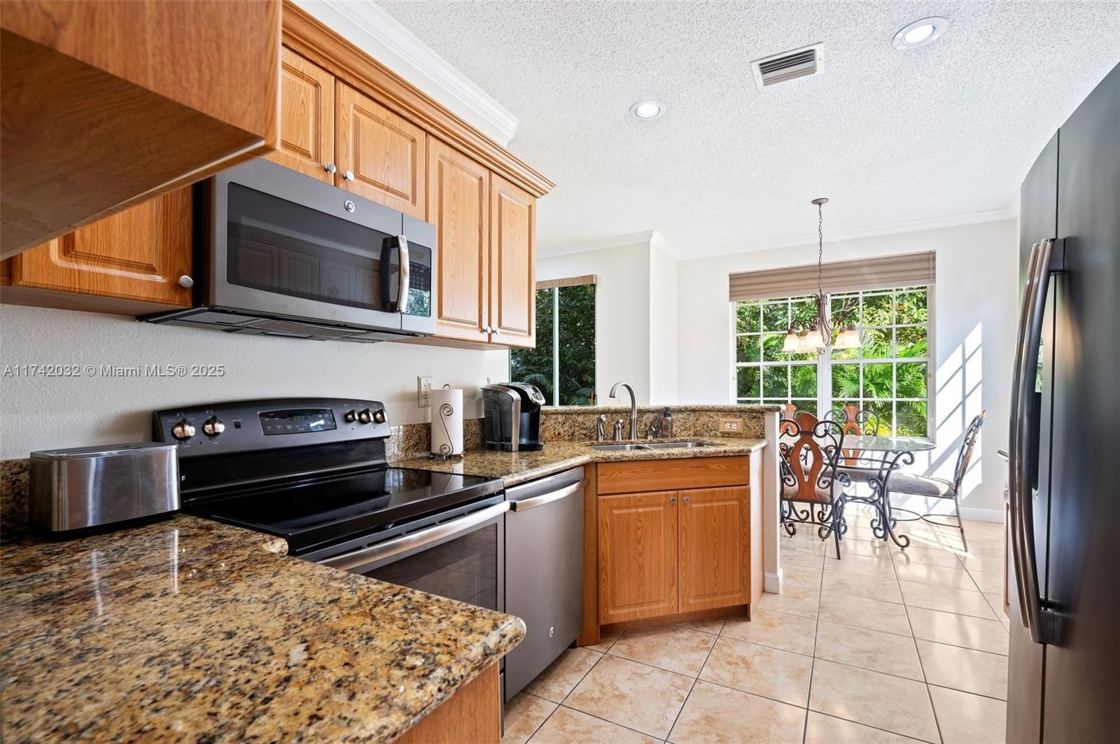 Real estate property located at 12321 10th Dr A-6, Broward, Steeplechase At Eagle Tra, Coral Springs, FL