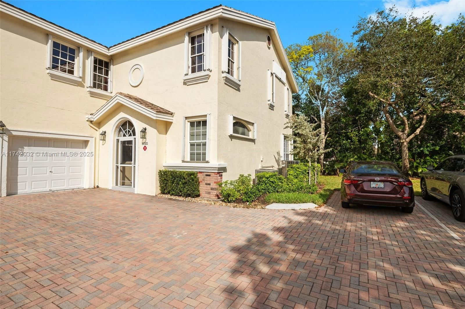 Real estate property located at 12321 10th Dr A-6, Broward, Steeplechase At Eagle Tra, Coral Springs, FL