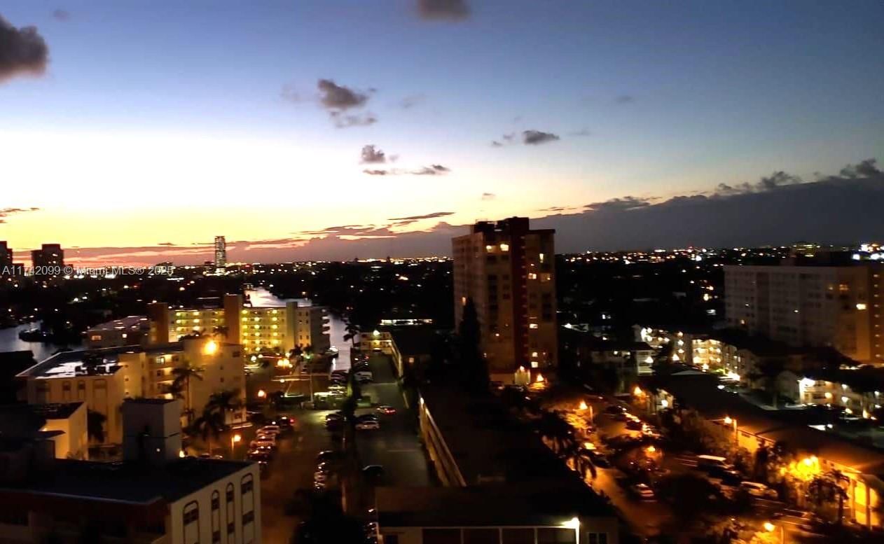 Real estate property located at 3180 Ocean Dr #1219, Broward, Parker Dorado Condo, Hallandale Beach, FL