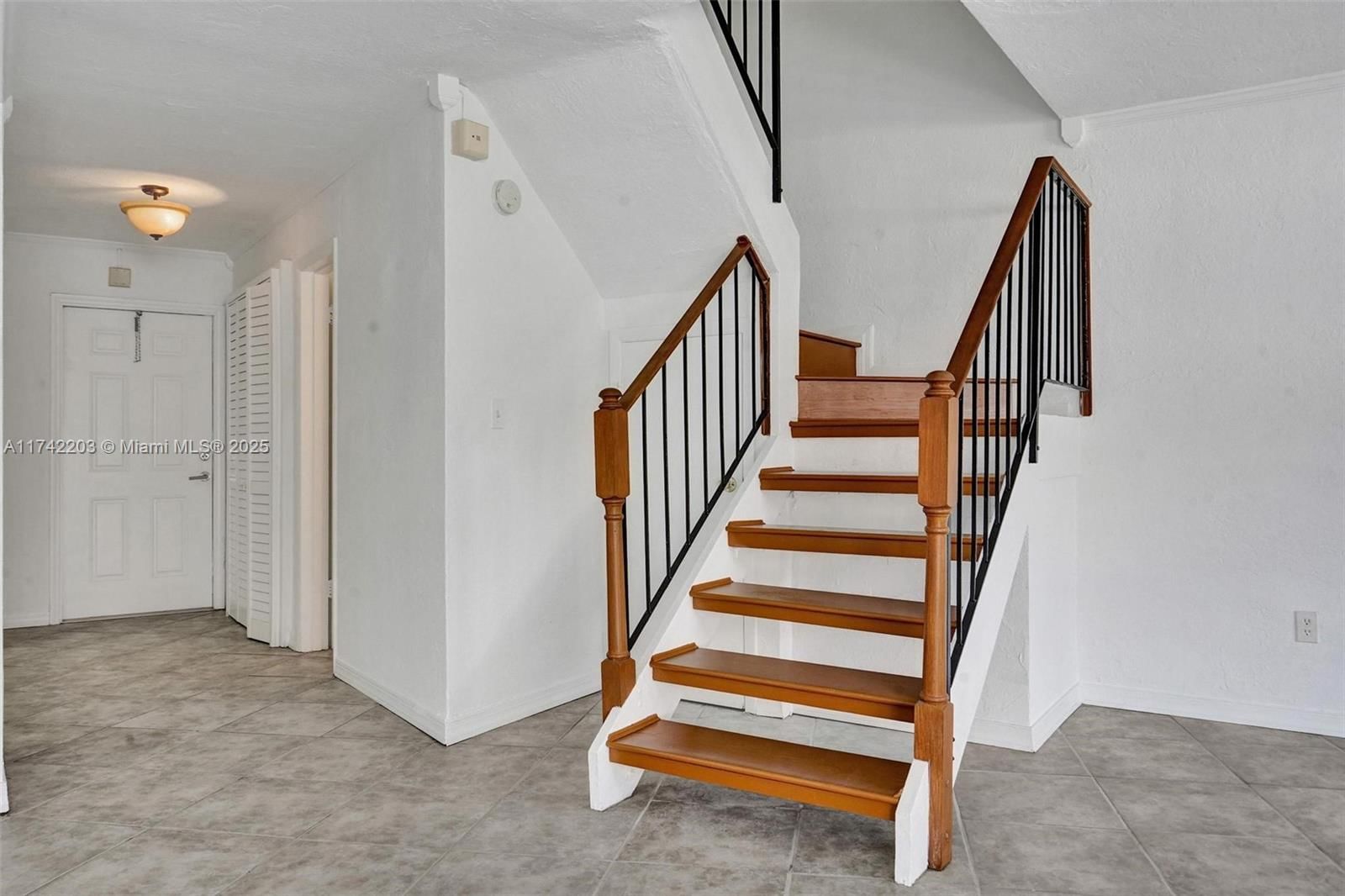 Real estate property located at 8650 67th Ave #1022, Miami-dade, Villas Of Pinecrest Condo, Pinecrest, FL