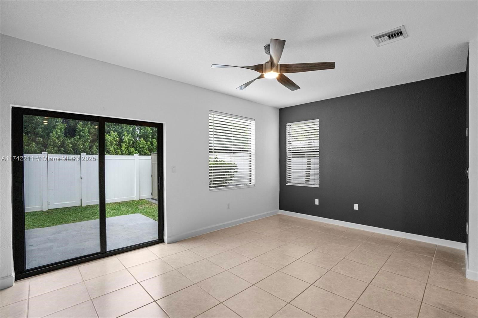 Real estate property located at 11047 32nd Ln, Miami-dade, Aquabella North Replat, Hialeah, FL