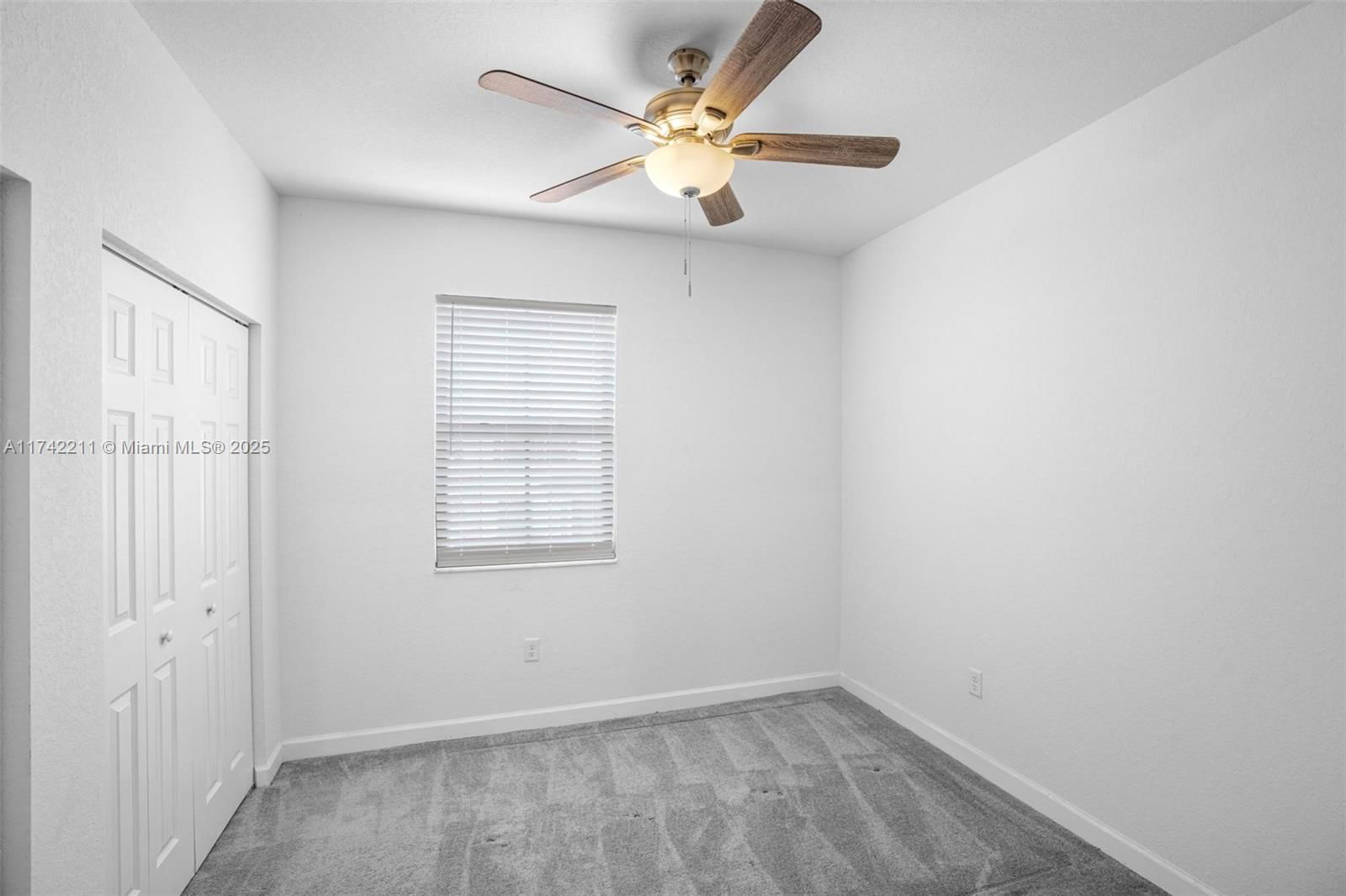 Real estate property located at 11047 32nd Ln, Miami-dade, Aquabella North Replat, Hialeah, FL