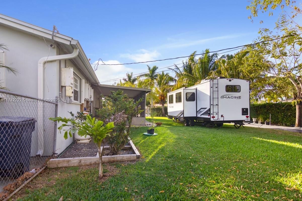 Real estate property located at 16761 299th St, Miami-dade, So Highland Estates, Homestead, FL