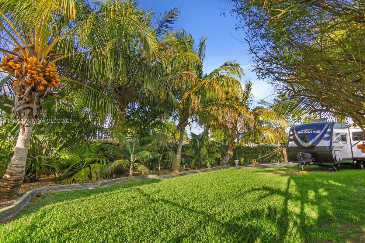 Real estate property located at 16761 299th St, Miami-dade, So Highland Estates, Homestead, FL