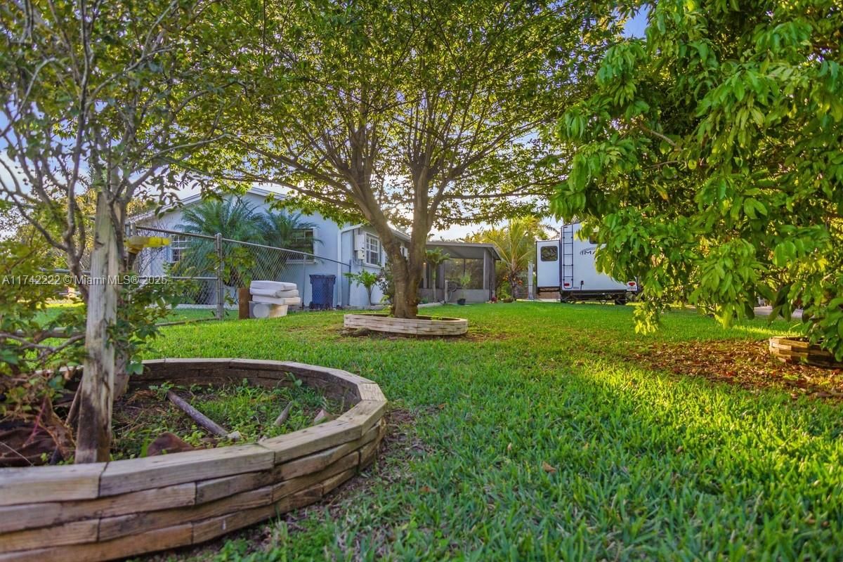 Real estate property located at 16761 299th St, Miami-dade, So Highland Estates, Homestead, FL