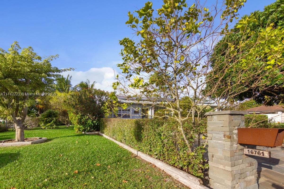 Real estate property located at 16761 299th St, Miami-dade, So Highland Estates, Homestead, FL