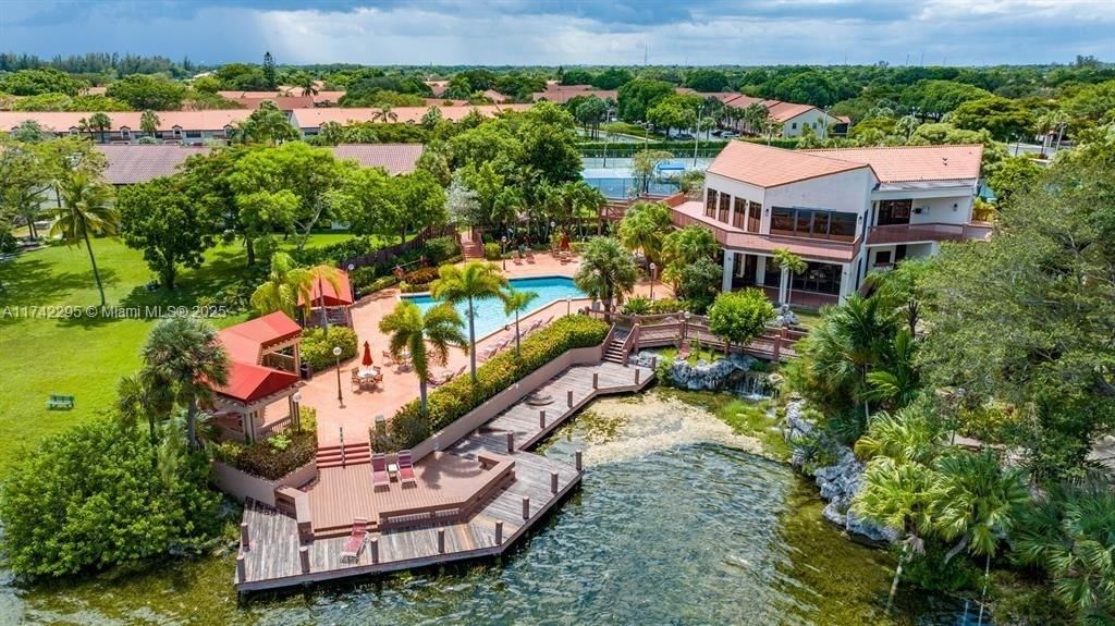 Real estate property located at 104 Freedom Ct #104, Broward, Freedom Square Condo, Deerfield Beach, FL