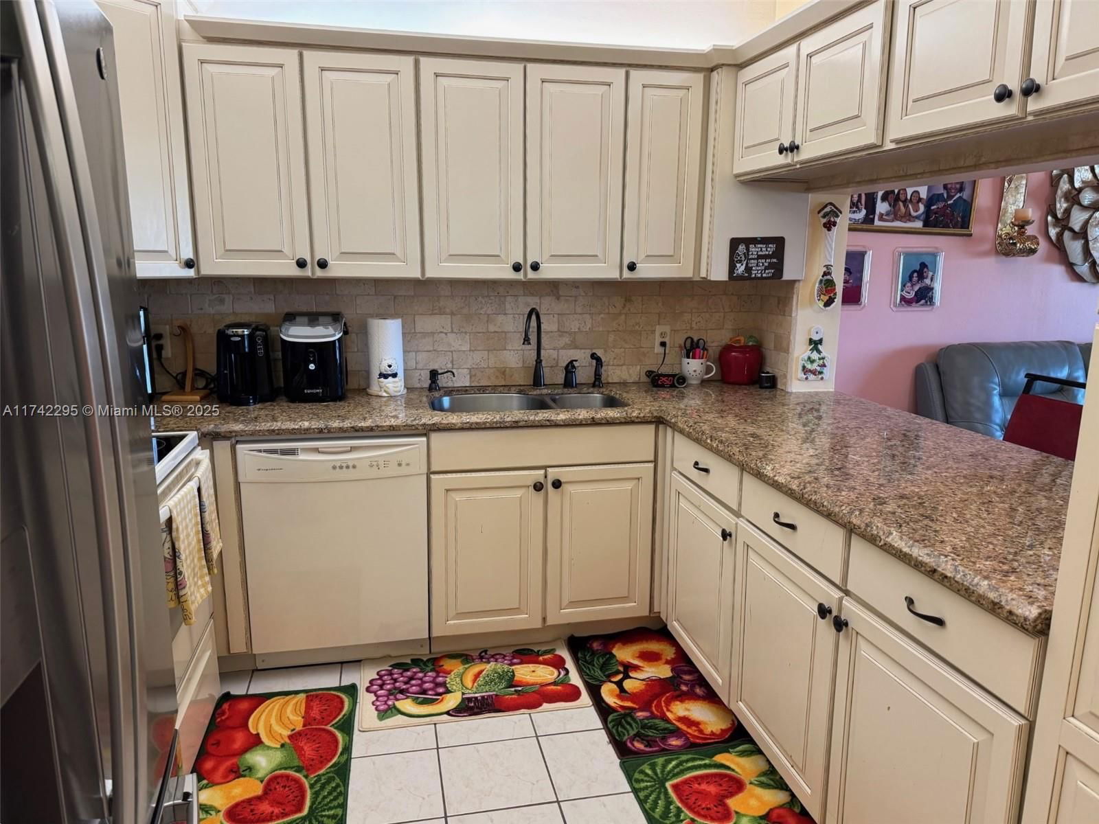 Real estate property located at 104 Freedom Ct #104, Broward, Freedom Square Condo, Deerfield Beach, FL