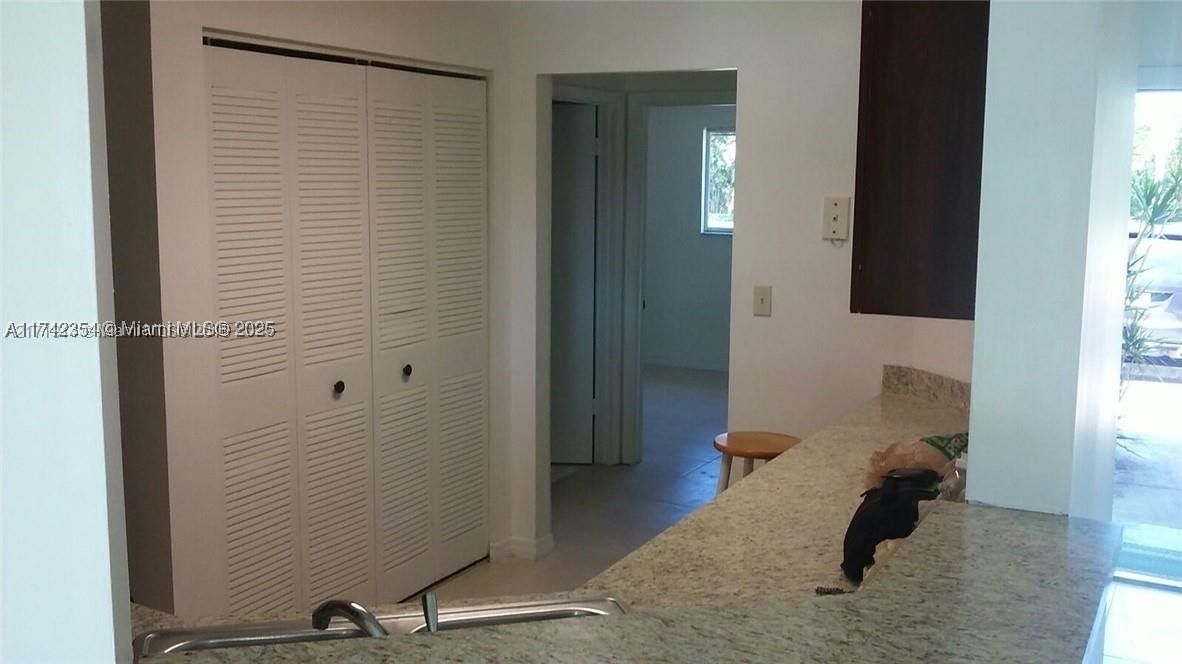 Real estate property located at 3441 44th St #106, Broward, Summer Lake, Oakland Park, FL
