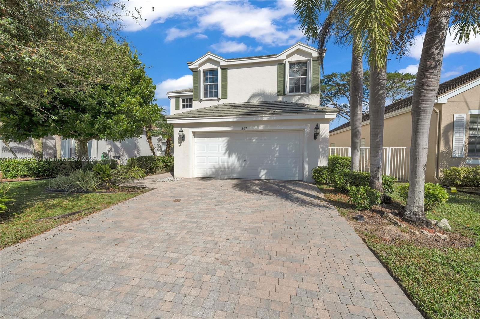 Real estate property located at 207 Berenger Walk, Palm Beach, Anthony Groves Ph 2, Royal Palm Beach, FL