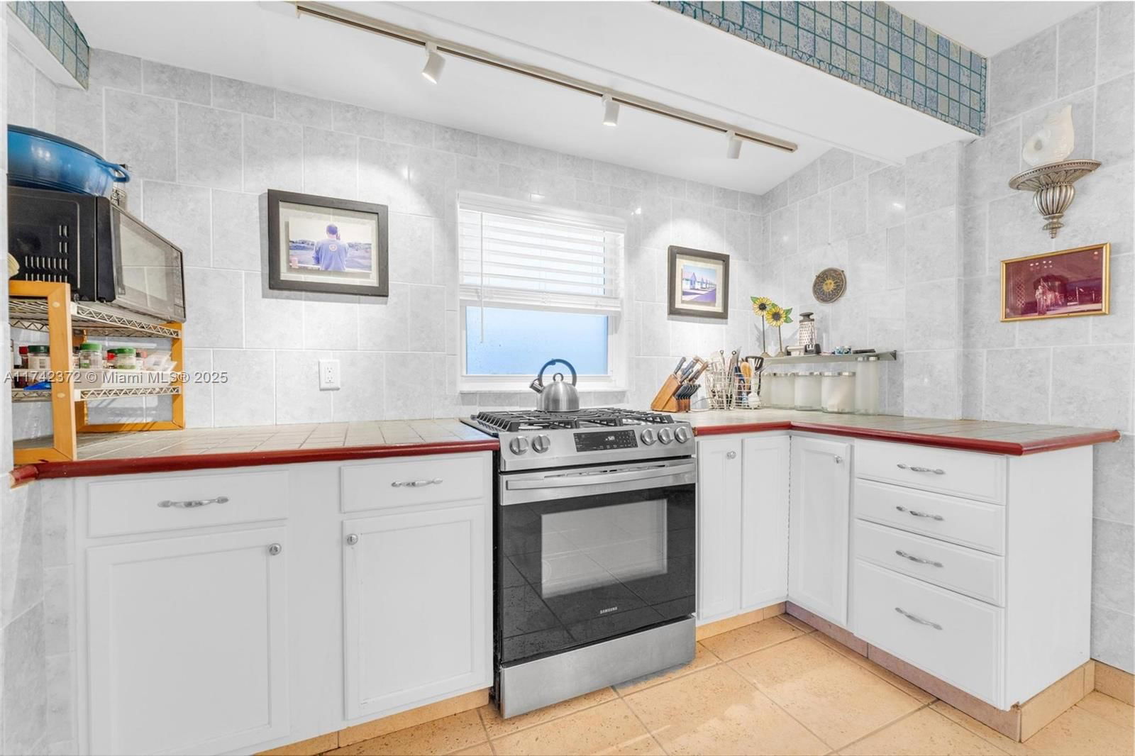 Real estate property located at 1614 Fletcher St, Broward, Sunset Trails No 4, Hollywood, FL