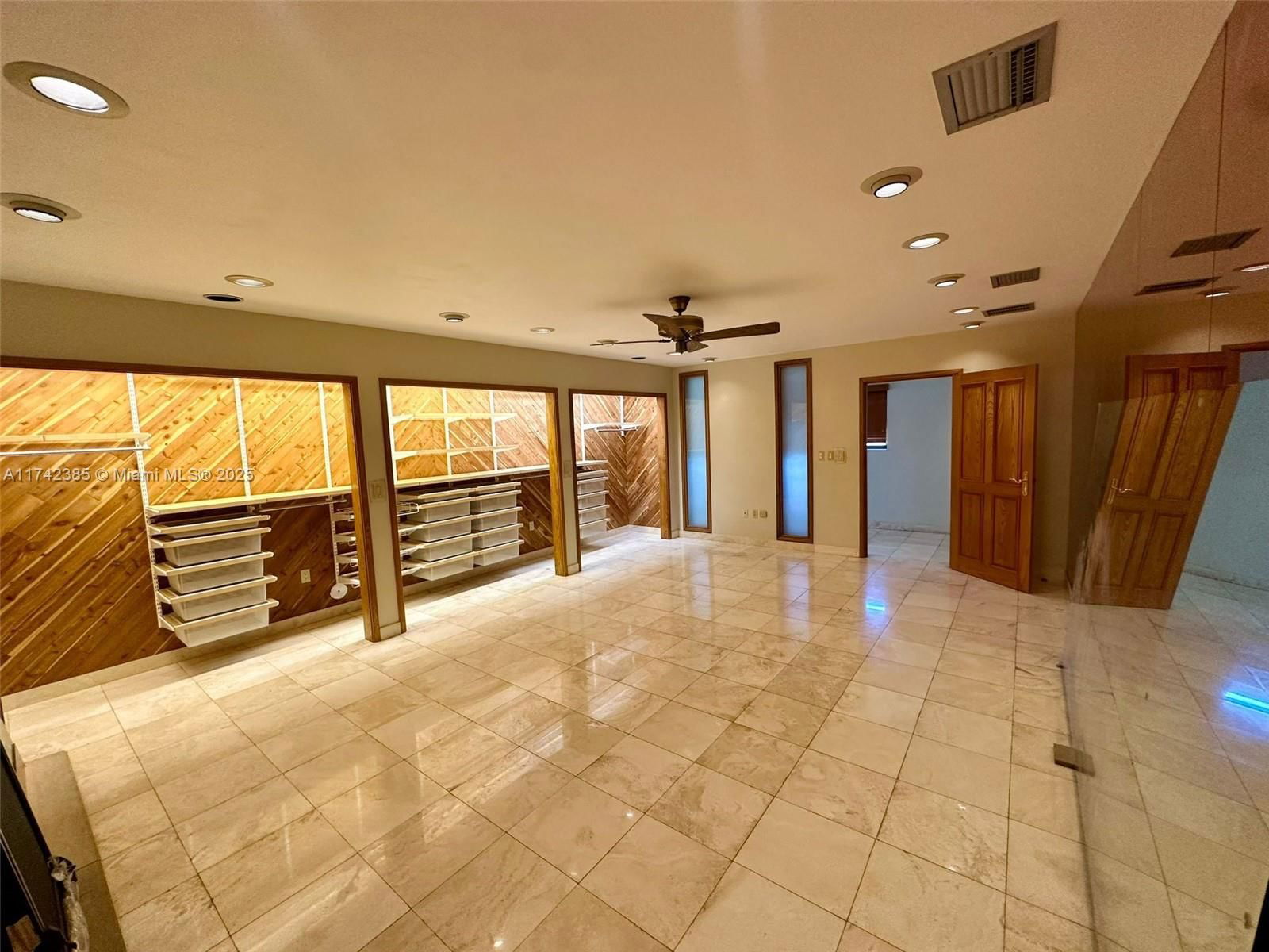 Real estate property located at 366 12th St, Miami-dade, Hialeah 5th Addn Rev Pl, Hialeah, FL