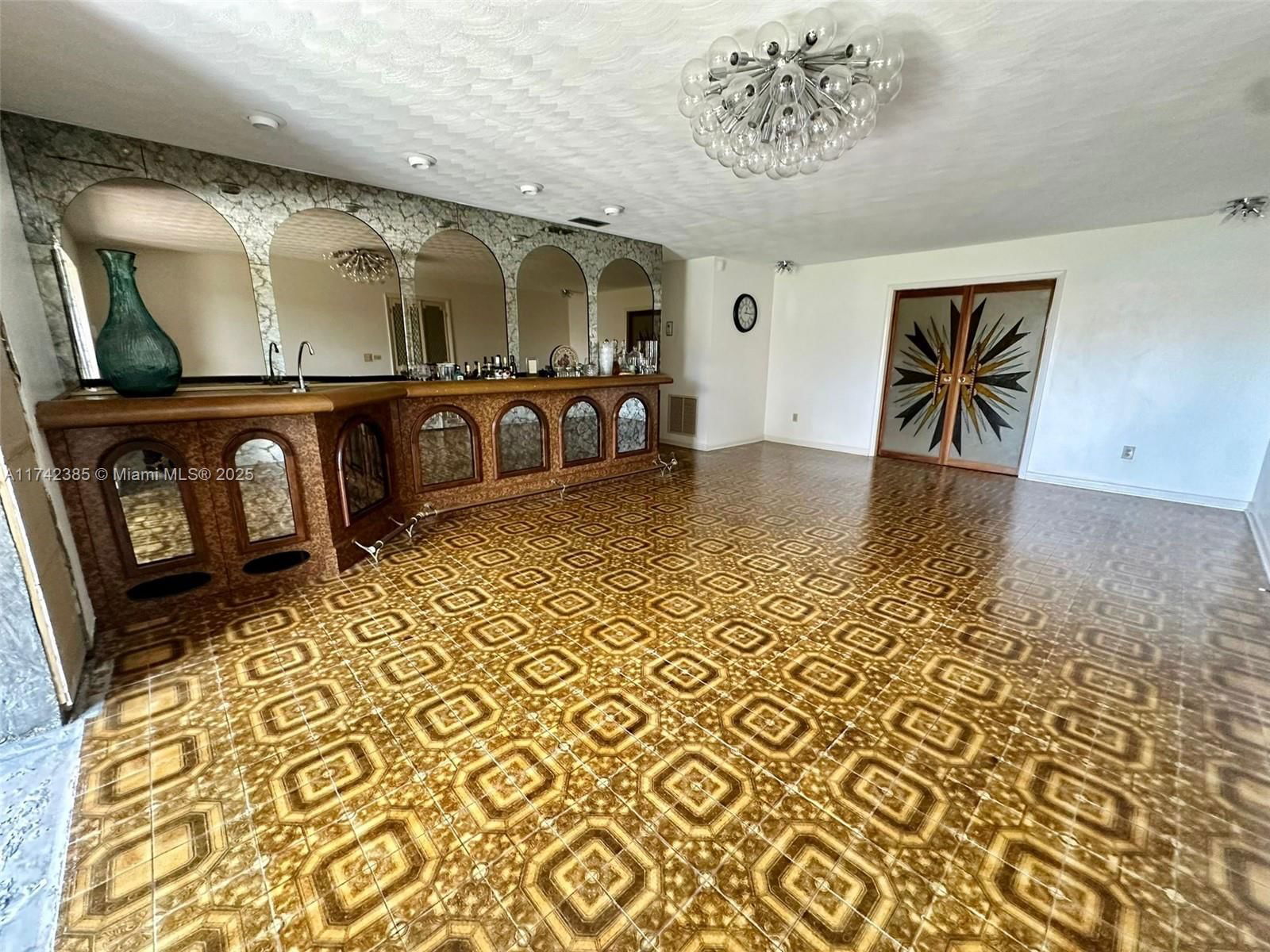 Real estate property located at 366 12th St, Miami-dade, Hialeah 5th Addn Rev Pl, Hialeah, FL