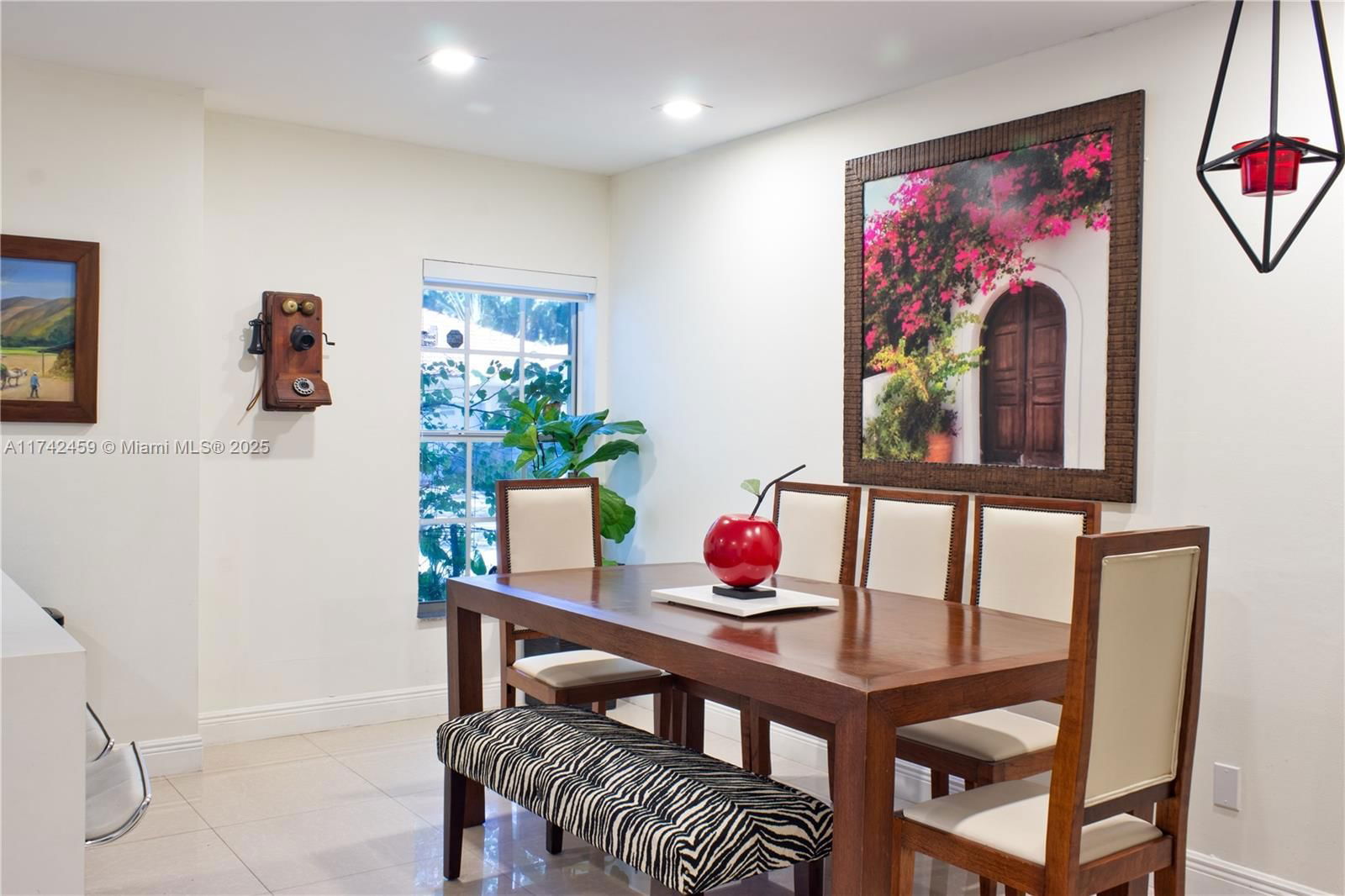 Real estate property located at 803 Garnet Circles, Broward, Sector 5 Parcel, Weston, FL