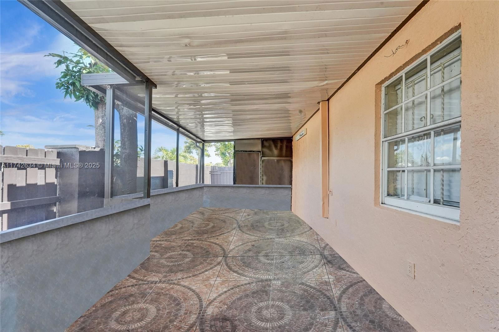 Real estate property located at 15831 29th Ave, Miami-dade, Golden Highlands Est, Miami Gardens, FL