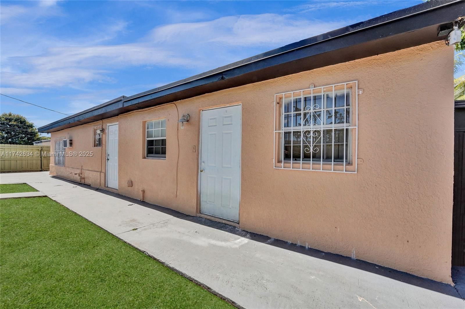 Real estate property located at 15831 29th Ave, Miami-dade, Golden Highlands Est, Miami Gardens, FL