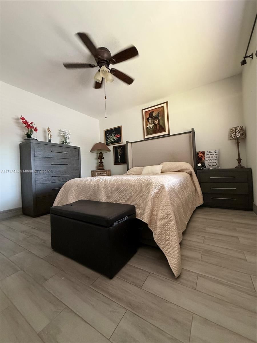 Real estate property located at 3030 68th St #201, Broward, Gardens Condo, Fort Lauderdale, FL