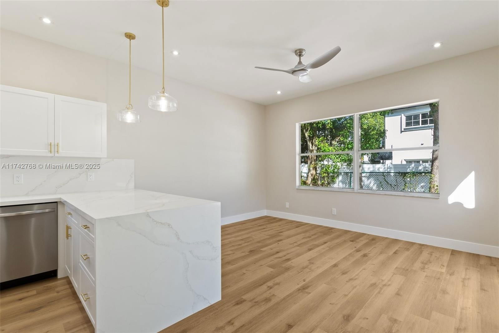 Real estate property located at 12875 50th Ct, Broward, Bellagio At Vizcaya, Miramar, FL