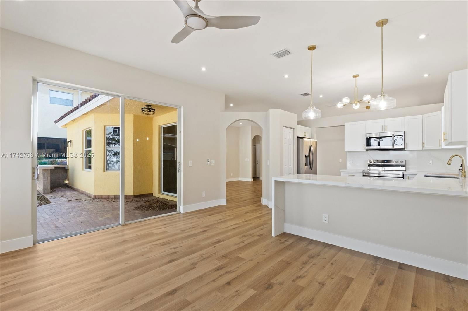 Real estate property located at 12875 50th Ct, Broward, Bellagio At Vizcaya, Miramar, FL