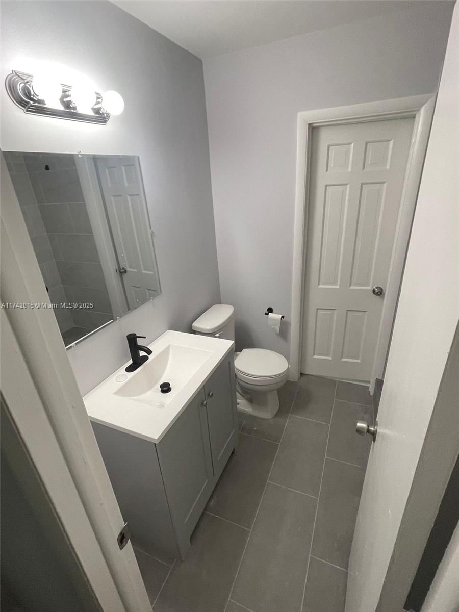 Real estate property located at 4421 12th Ct, Broward, Flair Subdivision No 4, Lauderhill, FL
