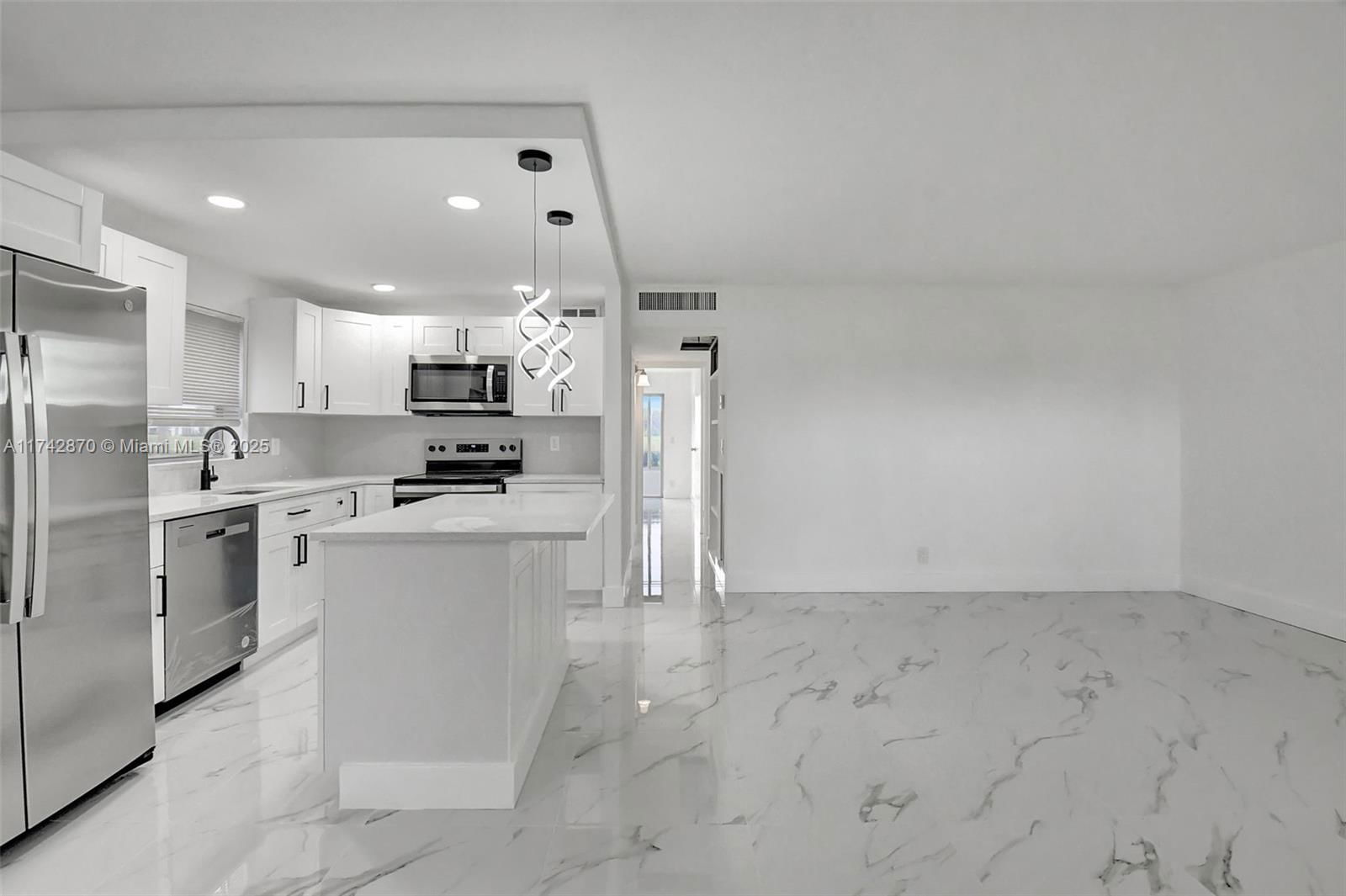 Real estate property located at 265 Tuscany E #265, Palm Beach, Kings Point Tuscany Condo, Delray Beach, FL