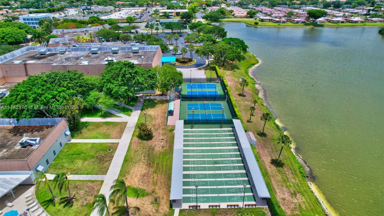 Real estate property located at 265 Tuscany E #265, Palm Beach, Kings Point Tuscany Condo, Delray Beach, FL
