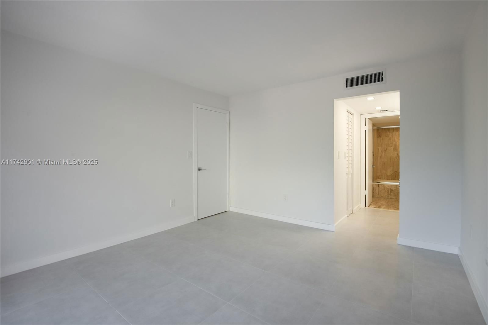 Real estate property located at 55 Ocean Lane Dr #1026, Miami-dade, Ocean Village Condo, Key Biscayne, FL