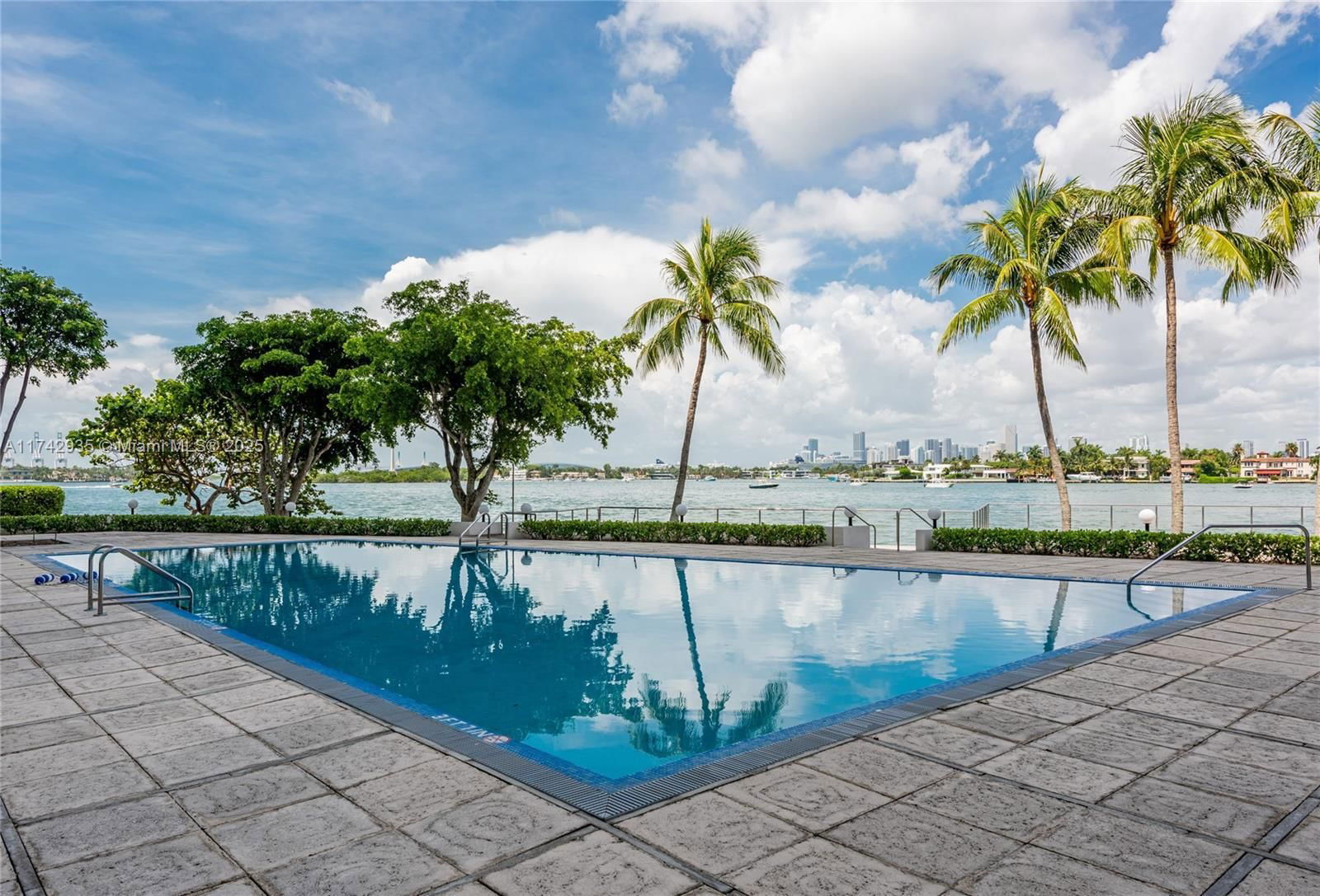 Real estate property located at 3 Island Ave #12C, Miami-dade, Terrace Towers, Miami Beach, FL