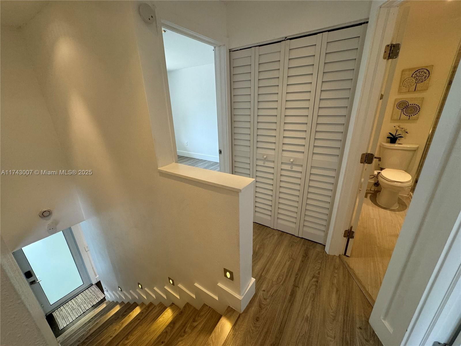 Real estate property located at 15675 84th Ter #906, Miami-dade, South Lake Villas Condo, Miami, FL