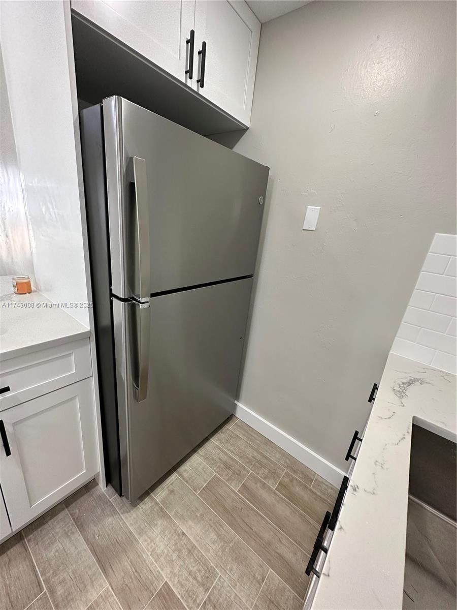 Real estate property located at 1530 2nd St #307, Miami-dade, Villa Del Sol Condo, Miami, FL