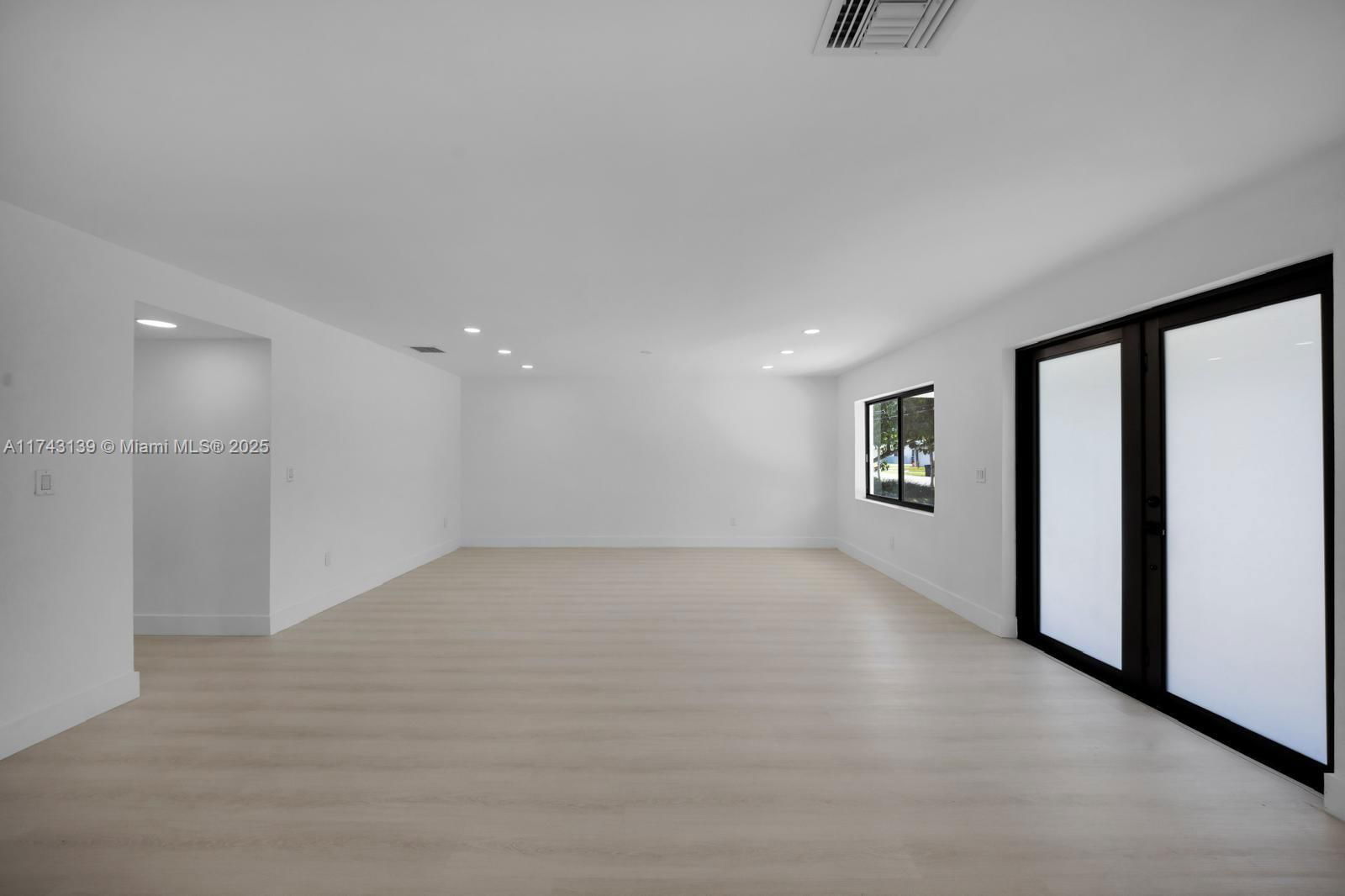 Real estate property located at 6431 109th Ct, Miami-dade, Westwood Ests Sec 2 2nd A, Miami, FL