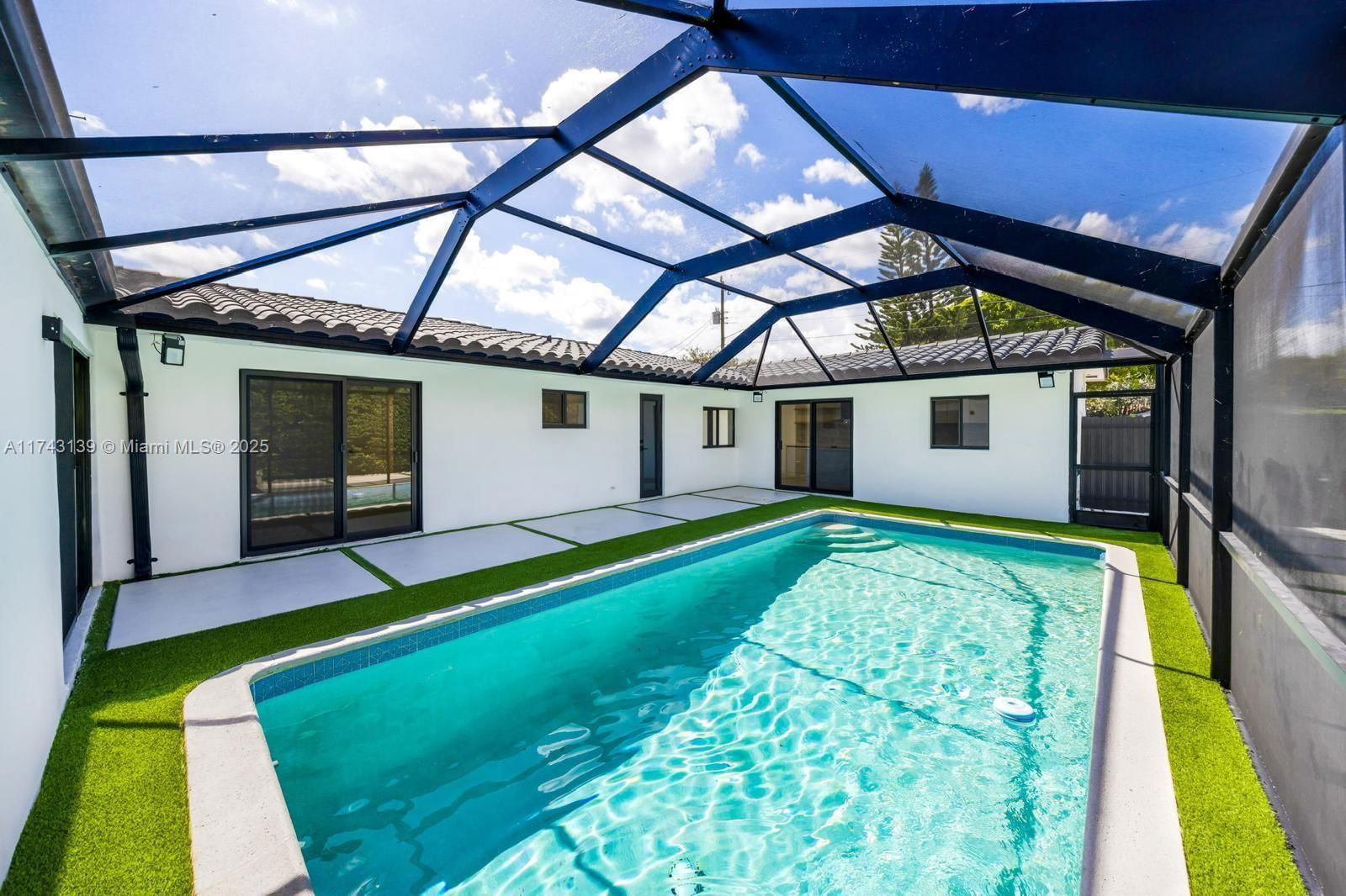 Real estate property located at 6431 109th Ct, Miami-dade, Westwood Ests Sec 2 2nd A, Miami, FL