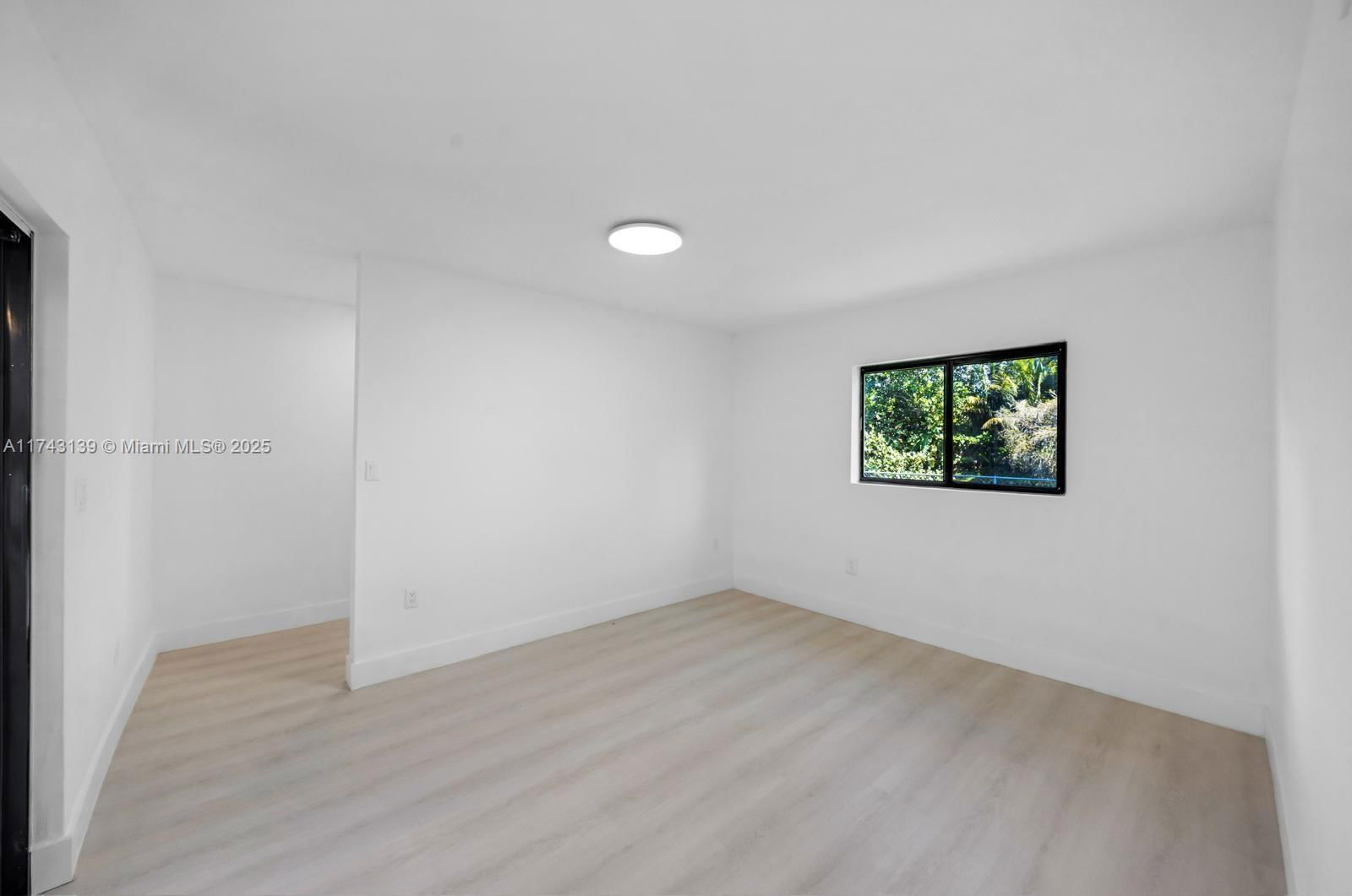 Real estate property located at 6431 109th Ct, Miami-dade, Westwood Ests Sec 2 2nd A, Miami, FL