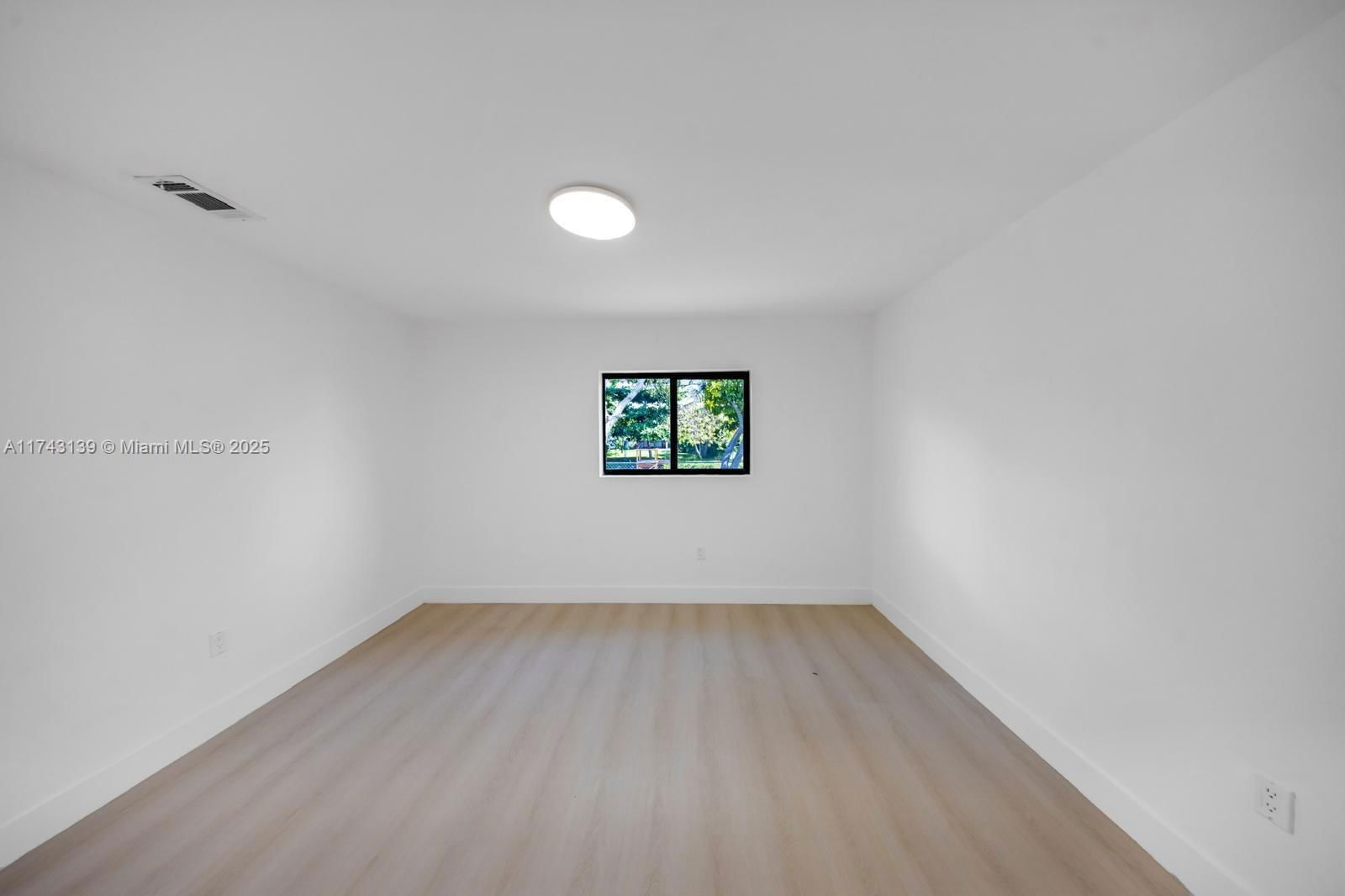 Real estate property located at 6431 109th Ct, Miami-dade, Westwood Ests Sec 2 2nd A, Miami, FL