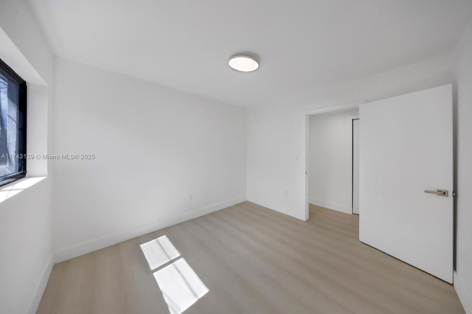 Real estate property located at 6431 109th Ct, Miami-dade, Westwood Ests Sec 2 2nd A, Miami, FL