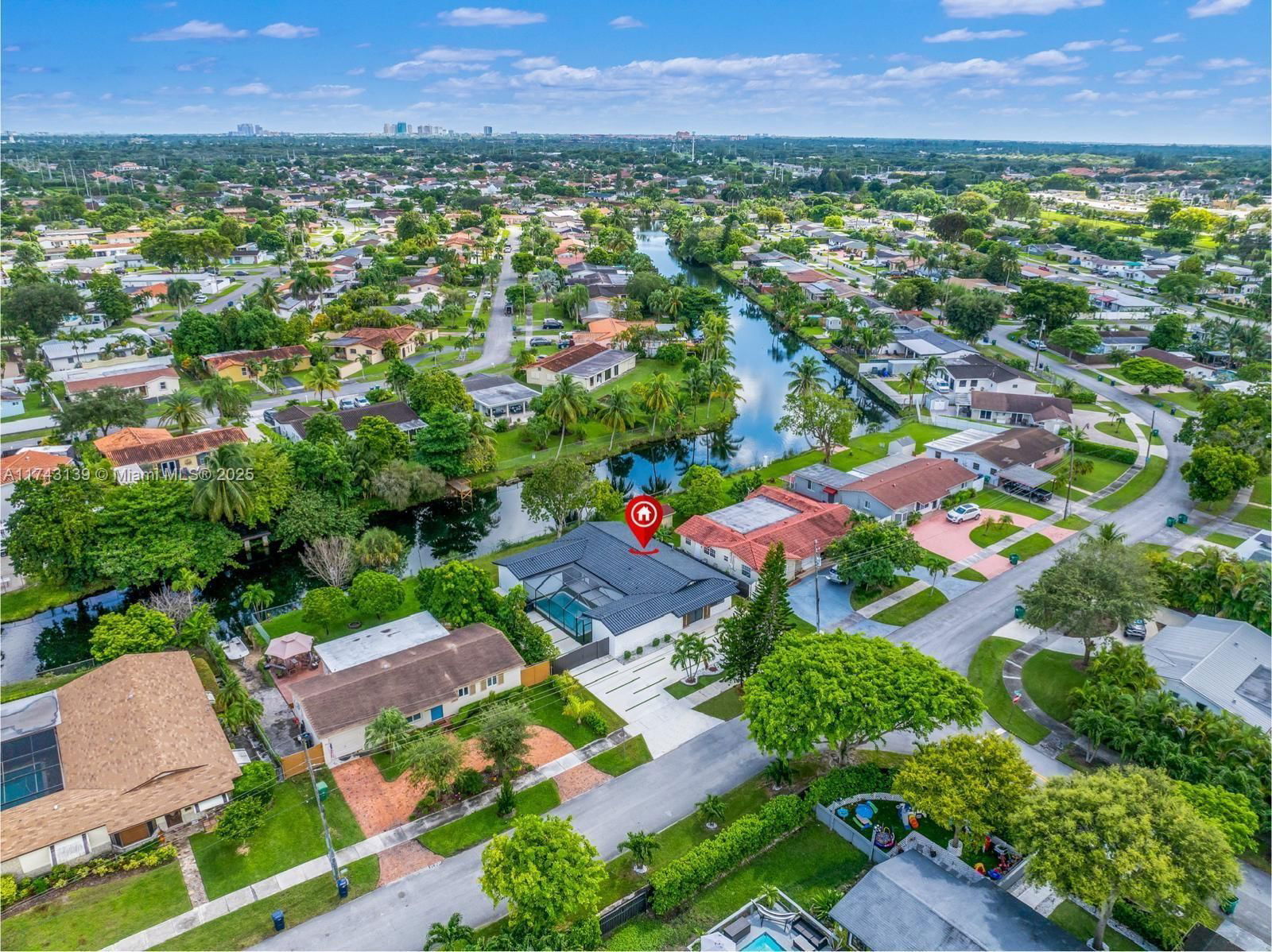 Real estate property located at 6431 109th Ct, Miami-dade, Westwood Ests Sec 2 2nd A, Miami, FL