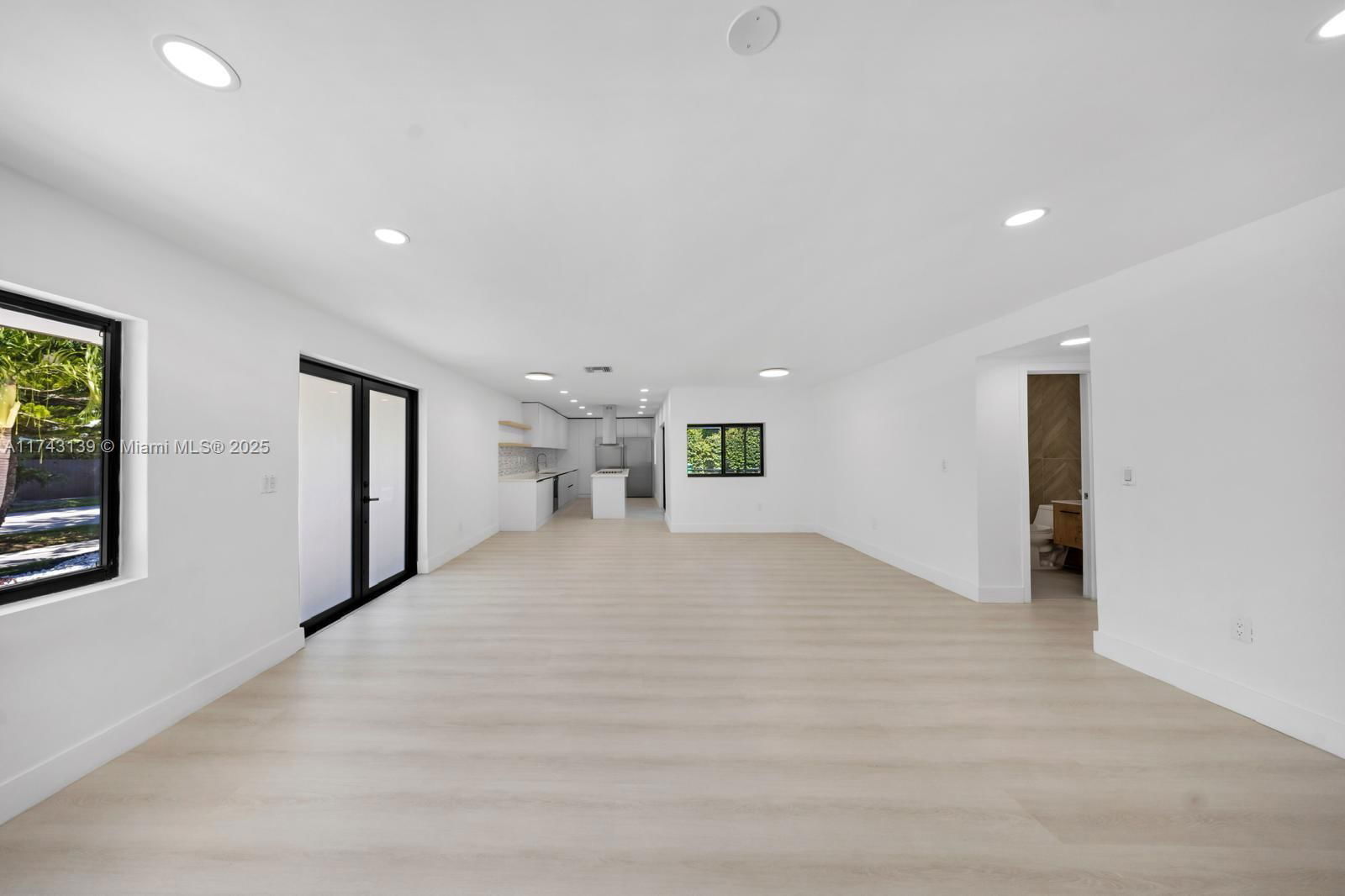 Real estate property located at 6431 109th Ct, Miami-dade, Westwood Ests Sec 2 2nd A, Miami, FL