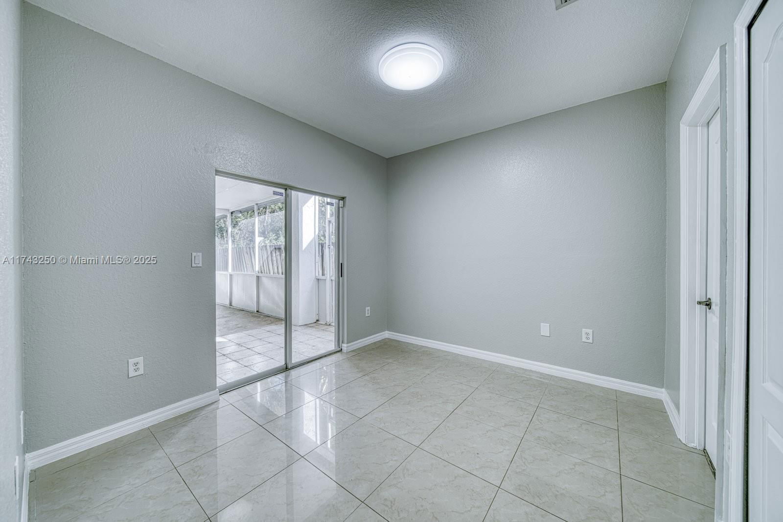 Real estate property located at 10837 228th Ter, Miami-dade, Silver Palm Lake, Miami, FL
