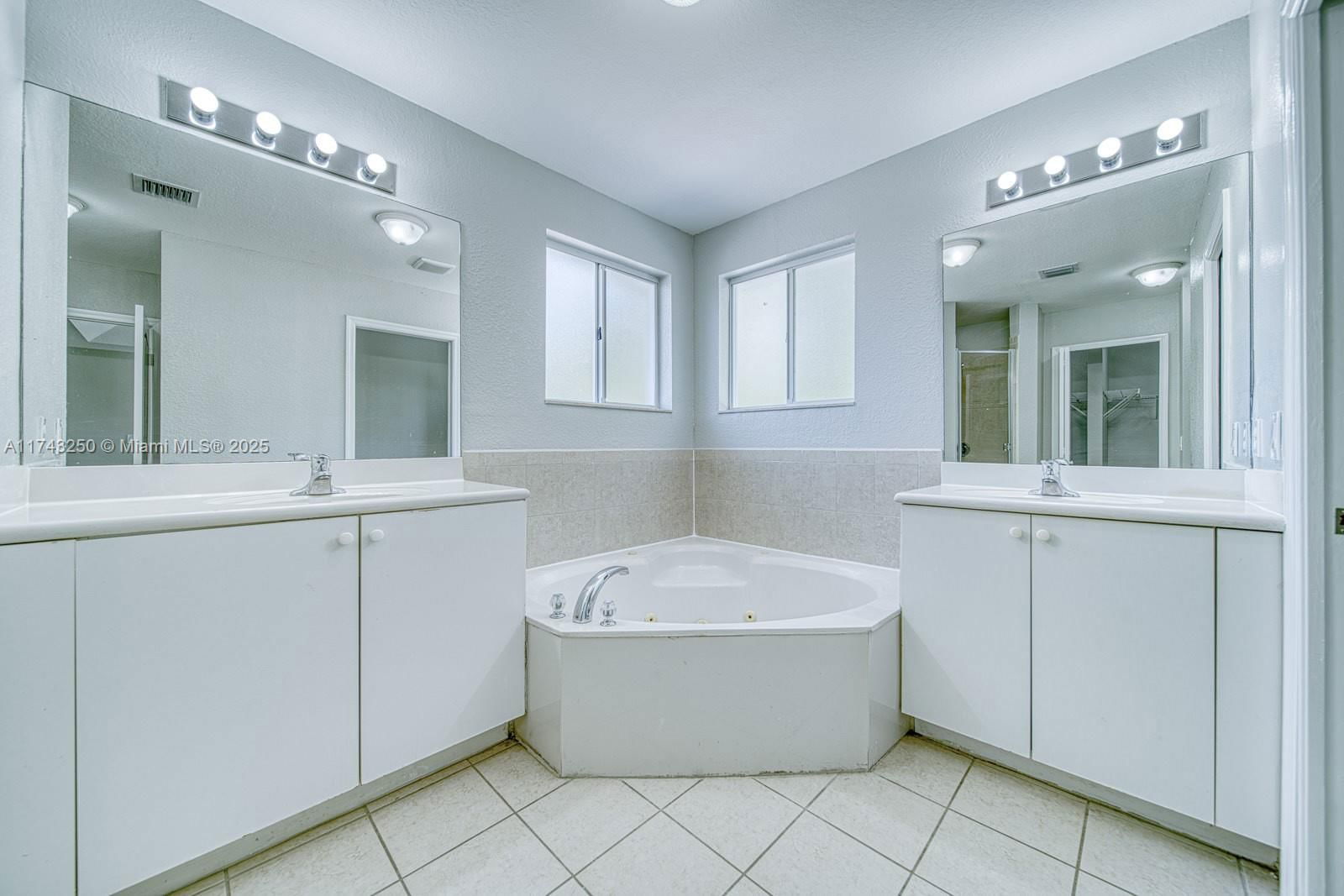 Real estate property located at 10837 228th Ter, Miami-dade, Silver Palm Lake, Miami, FL